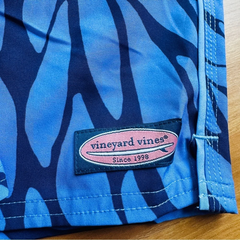 Vineyard Vines swim trunks boys 16 tropical print purple & blue nwt